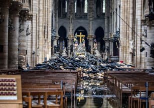 В Нотр-Дам началась реставрация интерьеров