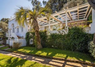 Кристиан де Сика продал свою виллу на Капри