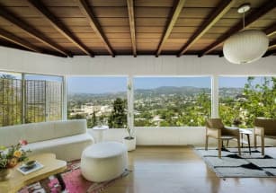 Певец Майер Хоторн продал свой дом в Лос-Анджелесе