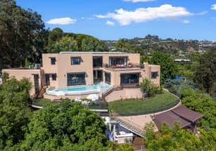 Дом Греты Гарбо в Беверли-Хиллз продается за 10 миллионов долларов