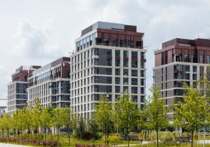 Донстрой завершил монтаж фасадов в третьем квартале «Острова»