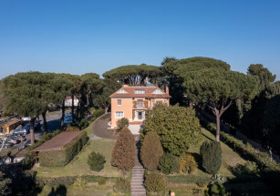 В Риме продается семейный дом Gucci