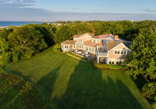 Комплекс на Martha's Vineyard продан за 20,5 миллиона долларов