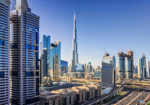 Mercedes-Benz возводит фирменный небоскреб в Дубае