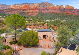 В Аризоне продается бывший особняк Энн Миллер