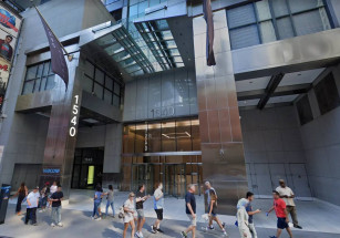 Labubu переезжает на Таймс-сквер