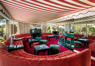 Сидни Суини планирует купить старый дом в Лос-Анджелесе