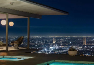 В Лос-Анджелесе впервые за 65 лет продают знаменитый дом Шталя