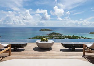 На Сен-Барте продается комплекс с двумя виллами