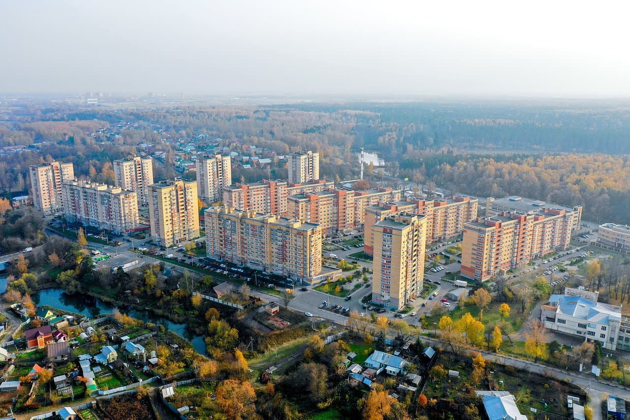 Свердловский московская область фото. ЖК Свердловский Щелково. Рабочий поселок Свердловский Московская область. РП Свердловский Щелковский район. Свердловка Щелковский район.