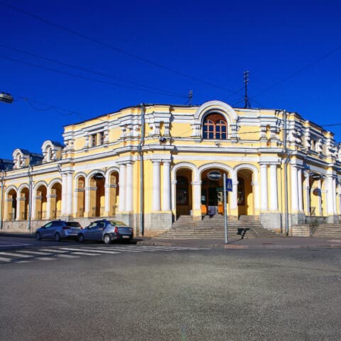 Роман Геннадьевич
