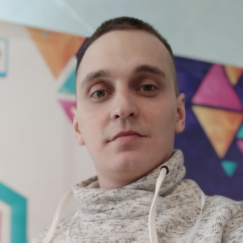 Дмитрий Лукашов